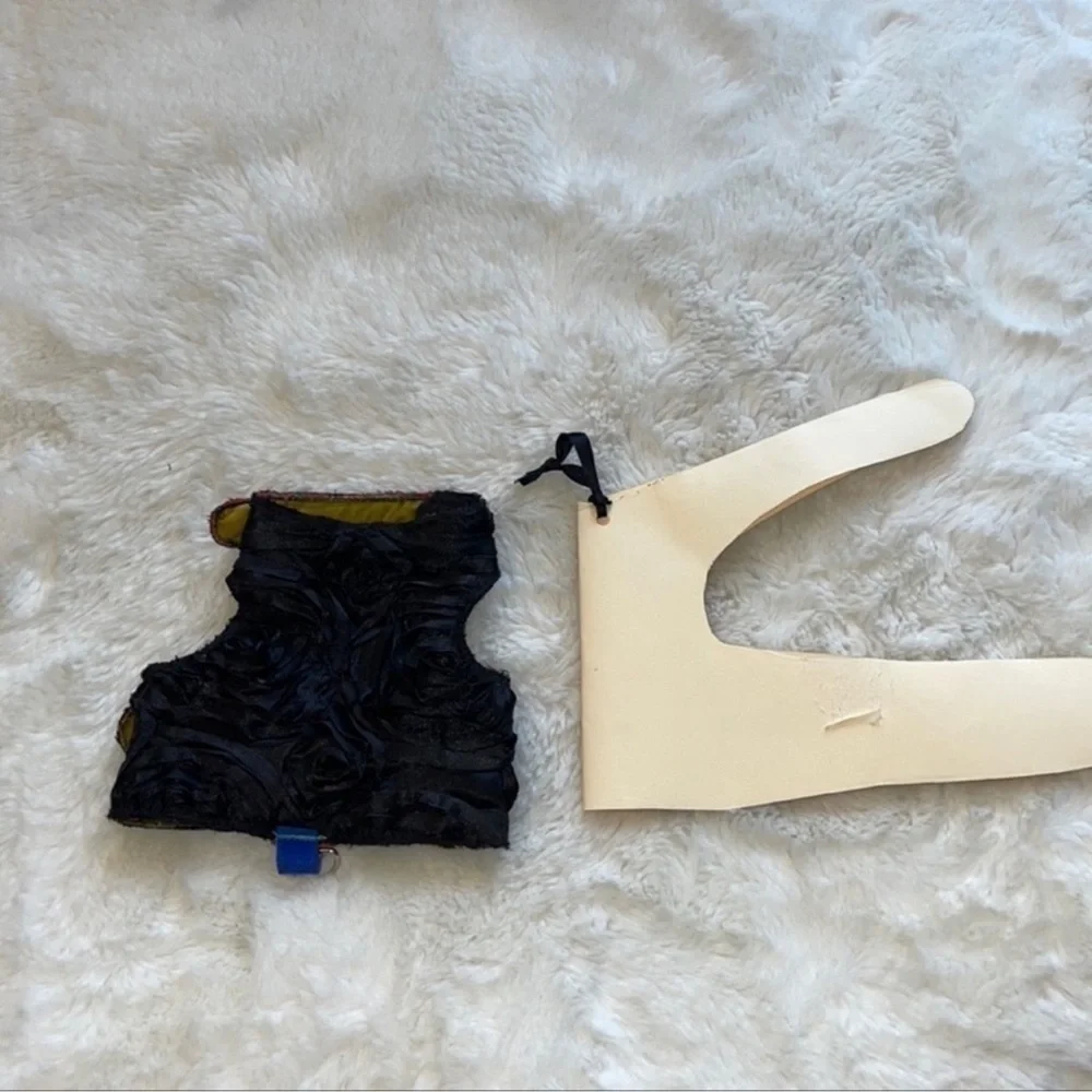HANDCRAFTED reversible  dog or cat harness light weight adjustable velcro NWT